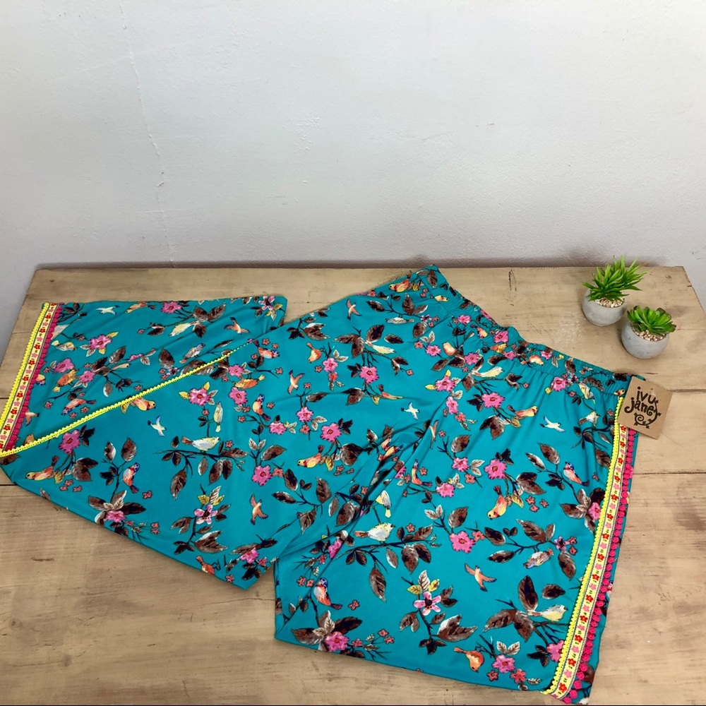 Bird Wide Leg Pant